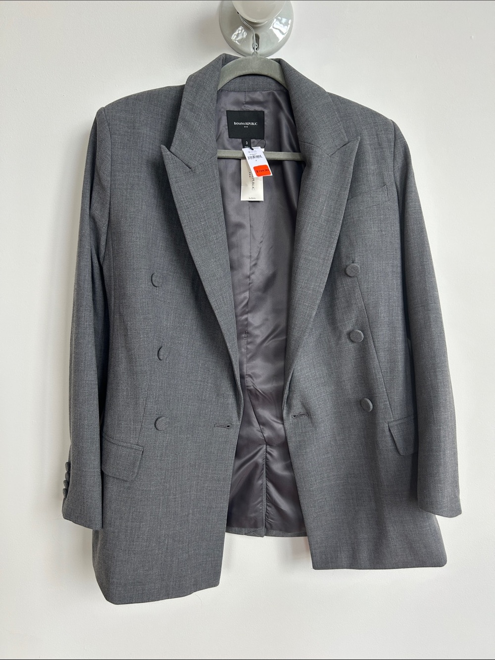 Banana Republic women’s Charcoal Gray Double-Breasted blazer unworn